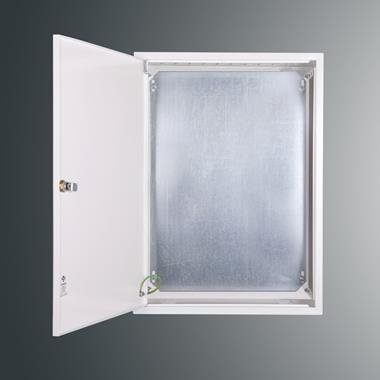 RZ-15NN OBUDOWA METALOWA NT 600X400X250 DRZWI PEŁNE Z PŁYTĄ IP30