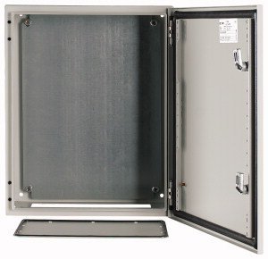 CS 54/200 OBUDOWA METALOWA NT 500X400X200 DRZWI PEŁNE Z PŁYTĄ IP65 SZARY