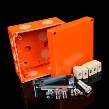 KSK 125 PO10 PUSZKA INSTALACYJNA NT 126X126X74 POKRYWA PEŁNA E90 IP66 KABEL 1.5-10MM NIEPALNA POMARA