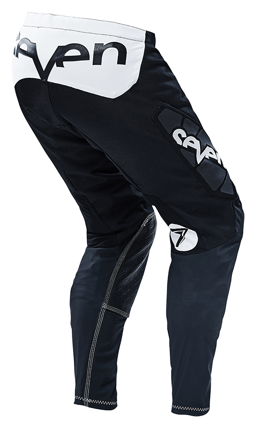 SPODNIE SEVEN ZERO STAPLE BLACK 2018