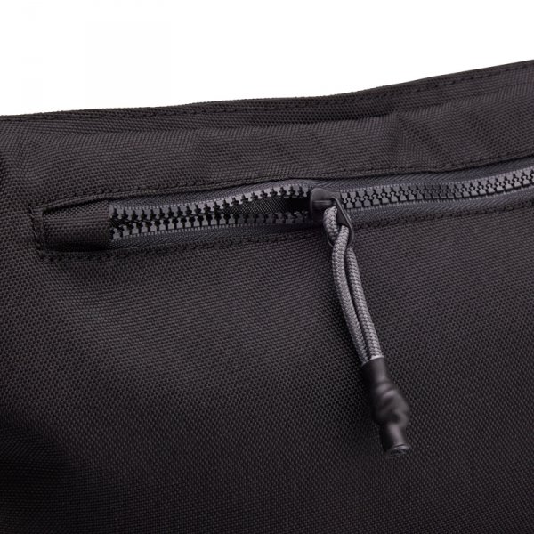 FOX NERKA HEAD PREM HIP PACK BLACK