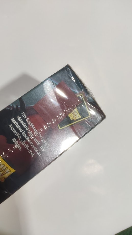 USZKODZONE Koszulki Dragon Shield Matte Sleeves - Blood Red (100 Sleeves)