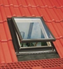 Wyłaz Dachowy OPTILOOK  46x75+KOŁNIERZ