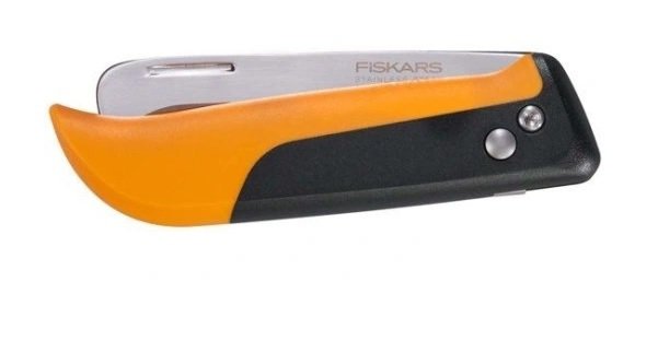 FISKARS nóż składany K80 x-series