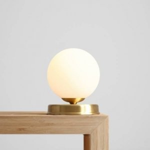 ARTERA MOSIĘŻNA LAMPKA STOŁOWA BALL TABLE SMALL BRASS