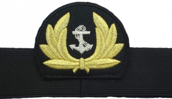 emblemat na czapkę srebrna kotwica we wieńcu
