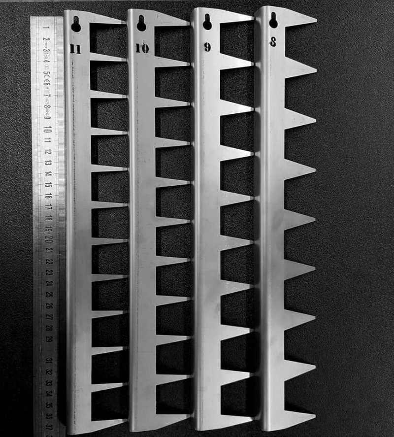 Arranging comb, 9 Frames in 10 Frame hive