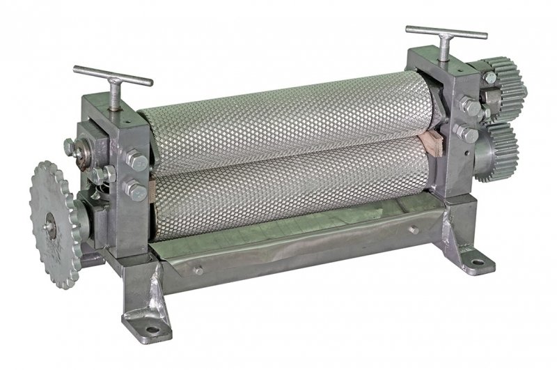 Walce grawerowane maszynowe (275 mm, kom. 7 mm), węza trutowa