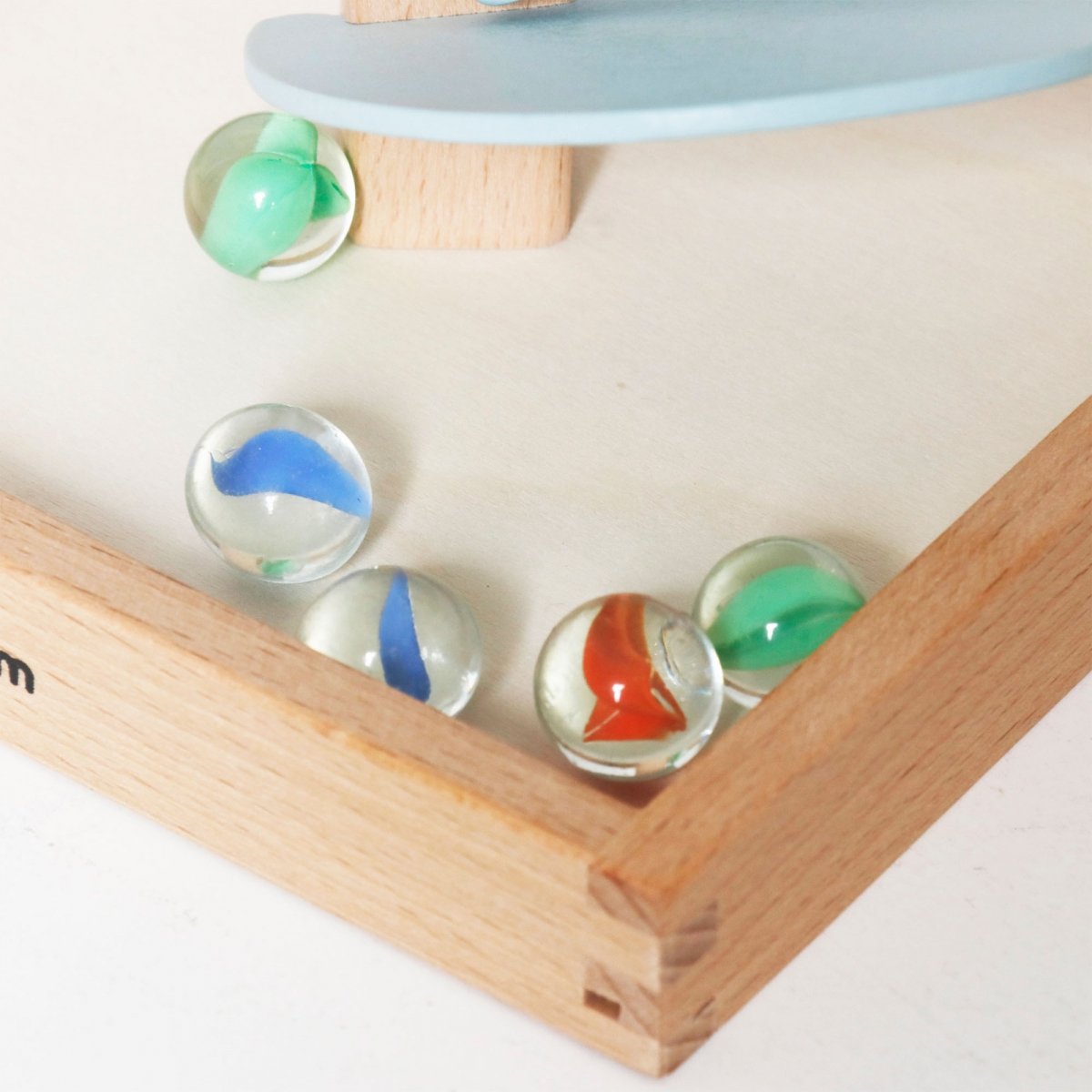 Drewniany kulodrom - drzewko dźwiękowe z kulkami