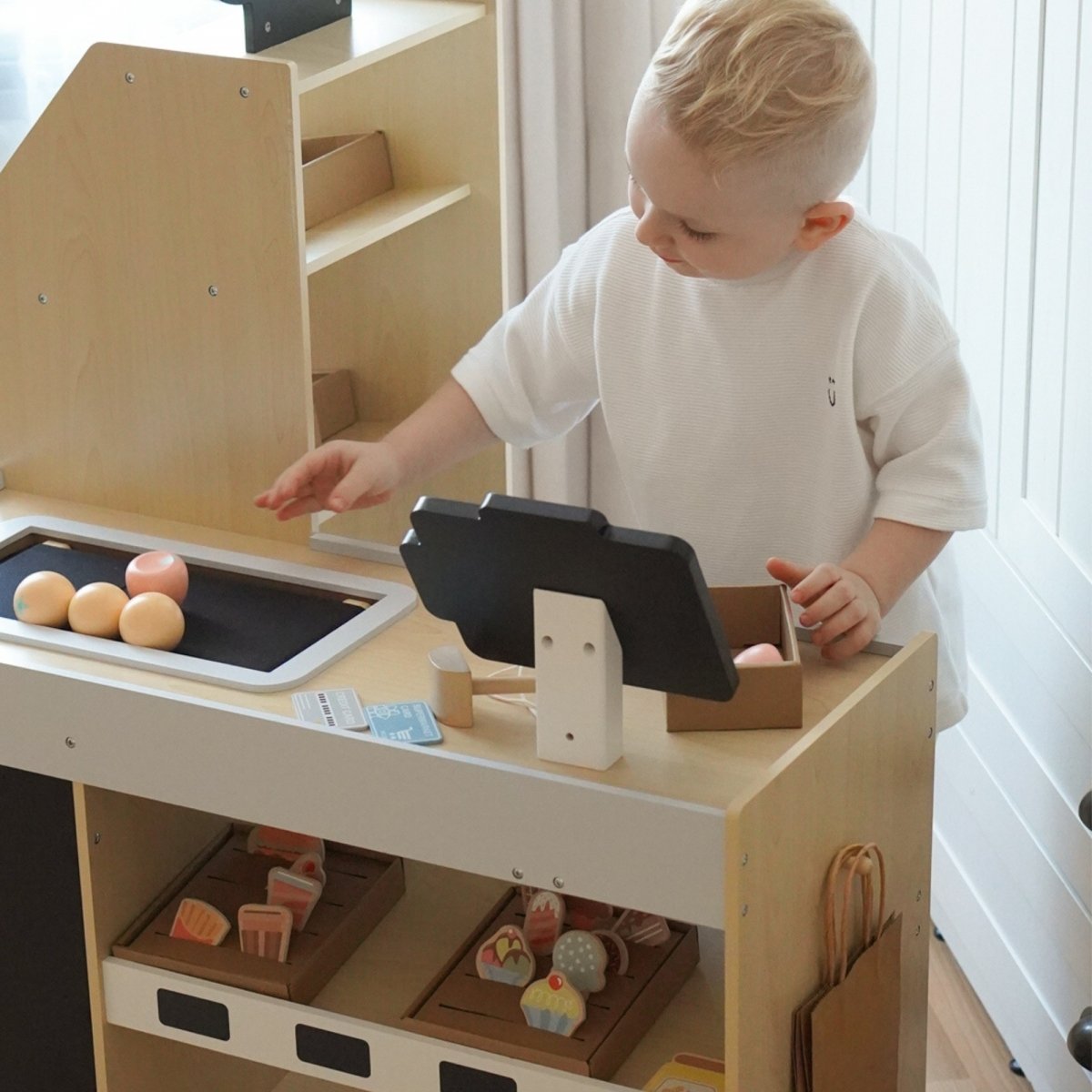 Drewniany warzywniak - duży stragan XXL, sklep z kasą do zabawy