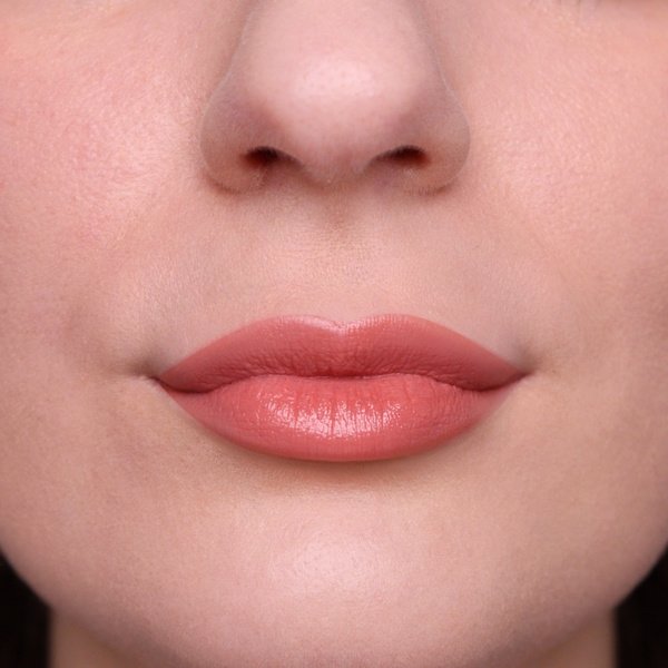 puroBio Odżywcza pomadka w kredce Twist &amp; Go PEACH NUDE 502