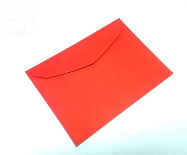 Koperta w kolorze czerwonym 17,5 x 12,5 cm