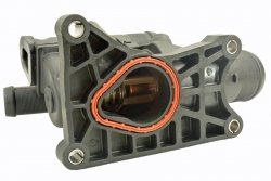 TERMOSTAT + OBUDOWA 1.5 DCI CLIO V CAPTUR II MEGANE IV KADJAR 110606973R OE