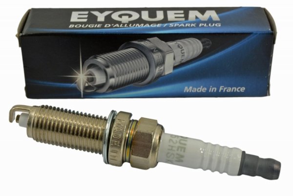 EYQUEM 4X ŚWIECE ZAPŁONOWE 1.2 16V CLIO II III IV MODUS TWINGO