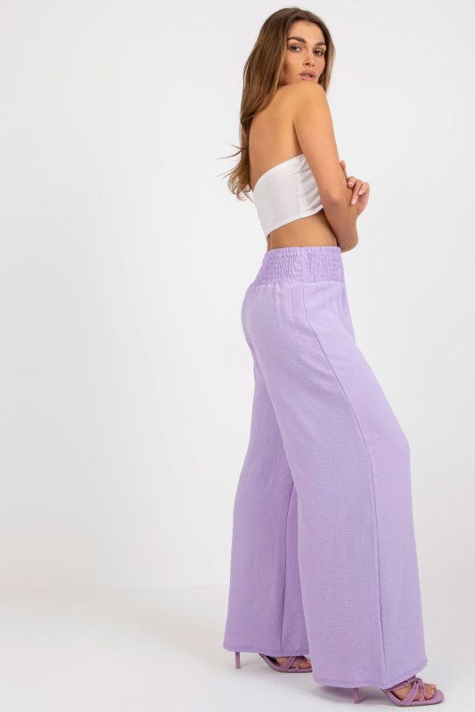 Spodnie Damskie Model DHJ-SP-8390.70 Light Violet - Italy Moda