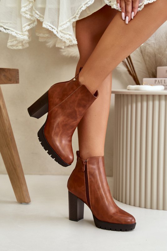Botki Model Bioria UK157 Camel - Step in style