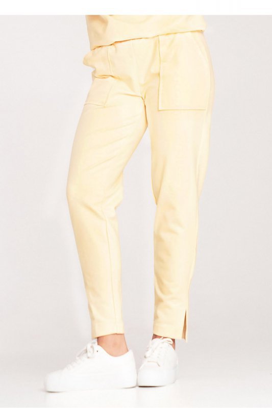 Spodnie Dresowe Model M1035 Yellow - Figl