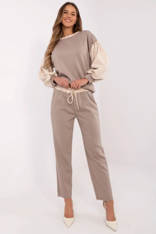 Spodnie Komplet Model MI-KMPL-M6154.50 Dark Beige - Italy Moda