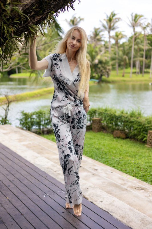 Piżama Komplet Model Alicudi satyna Romance - Kalimo