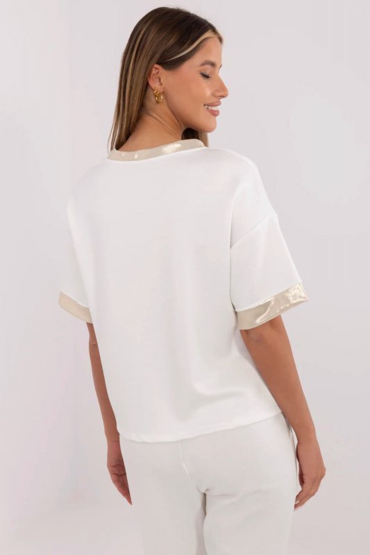 Bluzka Model MI-BZ-M61771.81 Ecru - Italy Moda