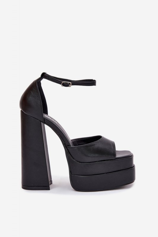 Sandały Model Beloria P-1242 Black - Step in style
