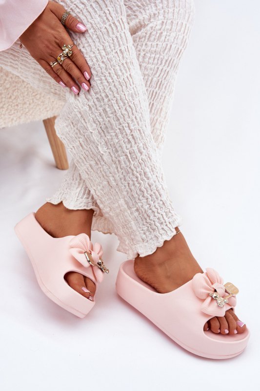 Sandał Klapki Model Marlize M560 Pink - Step in style