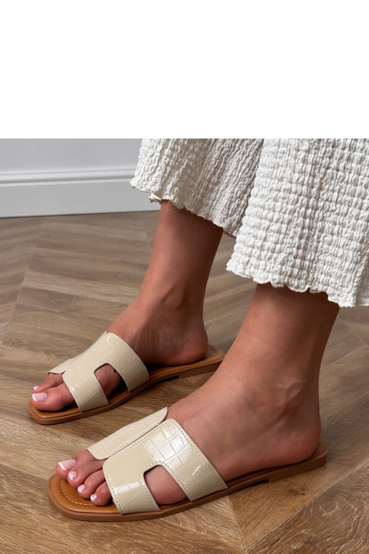 Sandał Klapki Model Sarini DM461 Beige - PRIMO