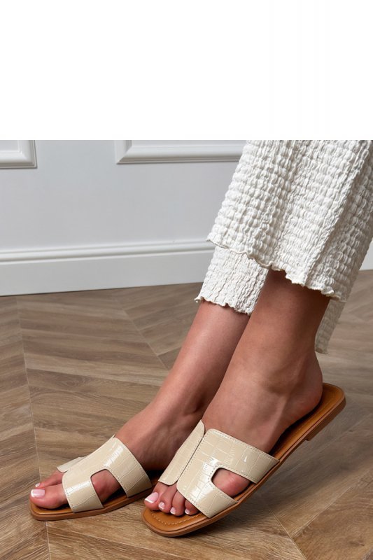 Sandał Klapki Model Sarini DM461 Beige - PRIMO