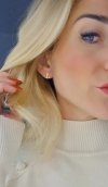 gold earrings made of stainless steel