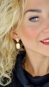 gold earrings made of stainless steel