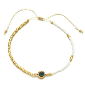 GOLDENES ARMBAND MIT EDELSTAHL