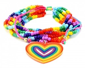 GOLDENES ARMBAND MIT EDELSTAHL