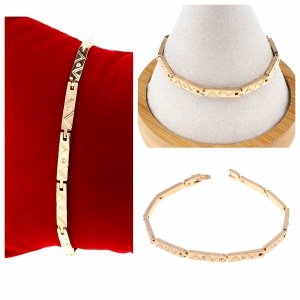gold bracelet for a gold-plated leg