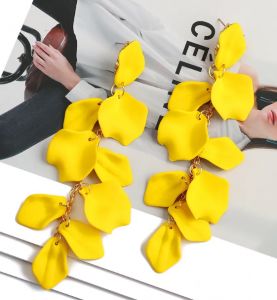 Golden earrings silk flowers