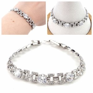 gold bracelet for a gold-plated leg