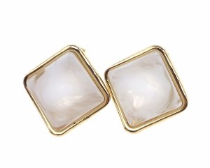 gold earrings made of stainless steel