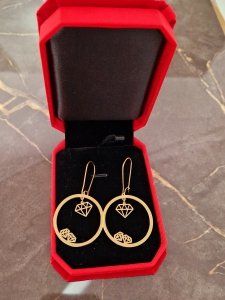 gold earrings made of stainless steel