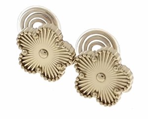 gold earrings made of stainless steel