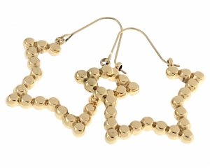 gold earrings made of stainless steel