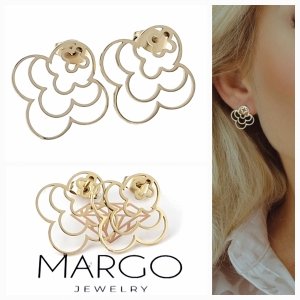gold earrings made of stainless steel