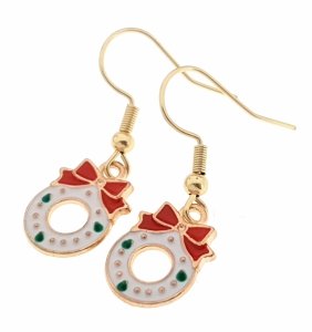 gold earrings made of stainless steel