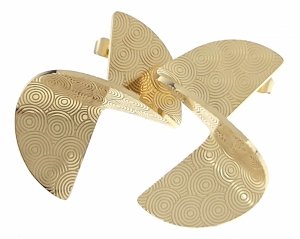 gold earrings made of stainless steel