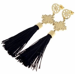 gold earrings made of stainless steel
