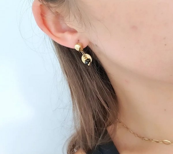 goldene Ohrringe aus Edelstahl