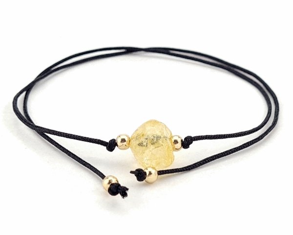 GOLDENES ARMBAND MIT EDELSTAHL