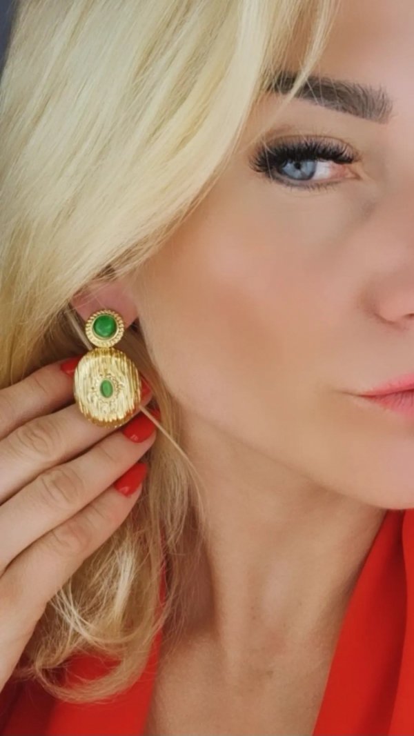 goldene Ohrringe aus Edelstahl
