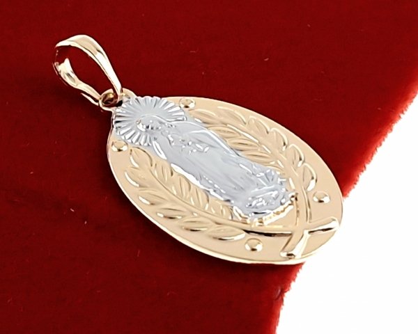 Goldanhänger 18 Karat glänzendes Xuping