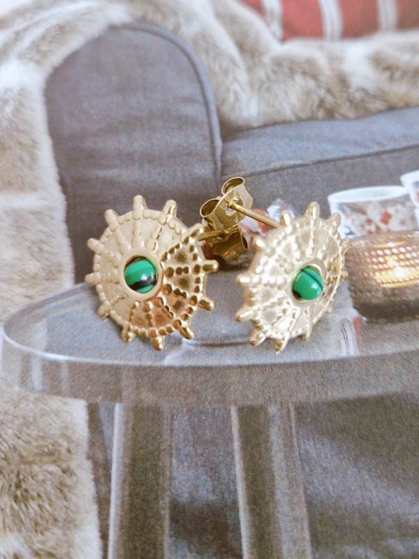 goldene Ohrringe aus Edelstahl