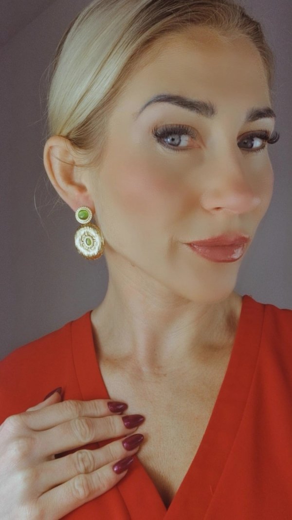 goldene Ohrringe aus Edelstahl