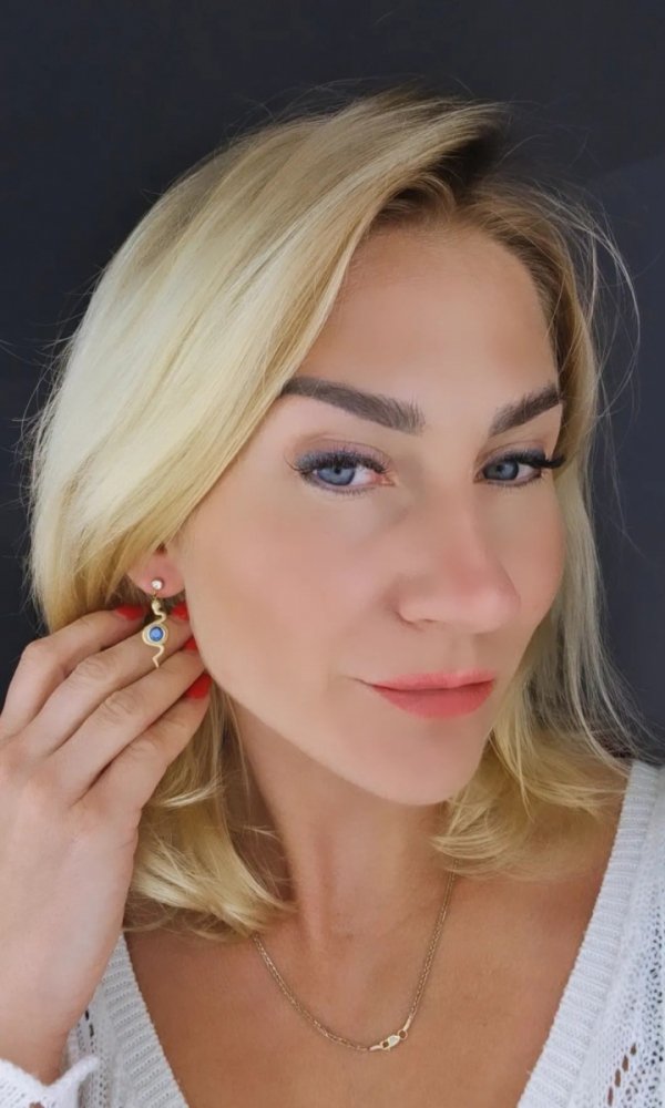 goldene Ohrringe aus Edelstahl